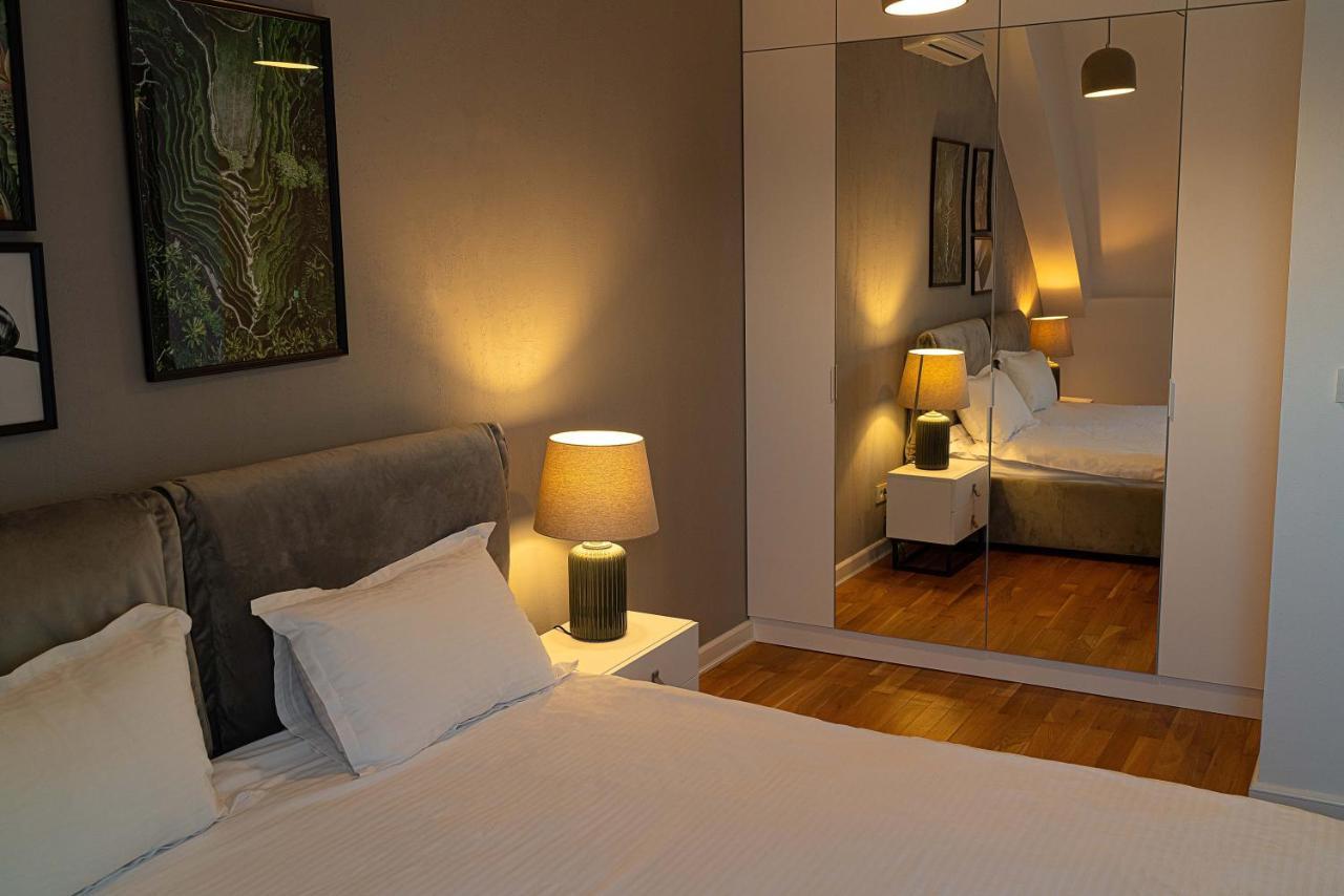 Urban Oasis Apartments With Parking Букурещ Екстериор снимка