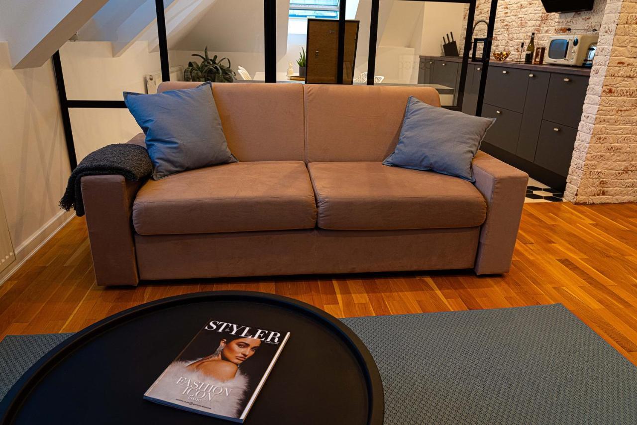 Urban Oasis Apartments With Parking Букурещ Екстериор снимка