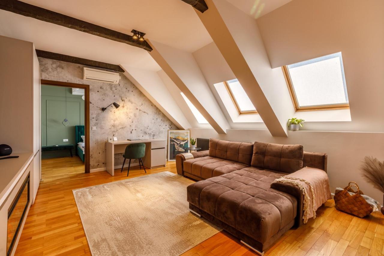Urban Oasis Apartments With Parking Букурещ Екстериор снимка