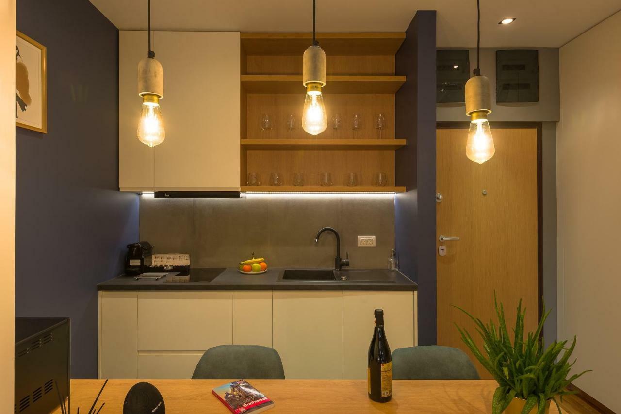 Urban Oasis Apartments With Parking Букурещ Екстериор снимка